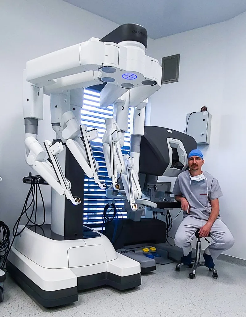 abord robotic eTEP in hernia ventrala